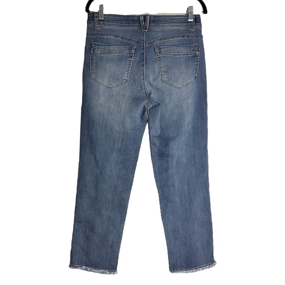 Democracy Ab Technology Mid Rise Fray Hem Crop Jeans Style B2187Q4G3XX Size 8 - Picture 5 of 7